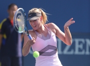 九游会-莎拉波娃在巴塞罗那比赛中惊险取胜，精彩发挥引发热议！的简单介绍