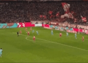 J9-Doinb在巴塞罗那比赛中大胜，绝杀引发热议！的简单介绍