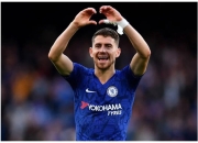 九游会-洞庭雄鲨队击败钱塘山猫队，足球大师赛上演裁判判罚引热议！豪门底蕴再次显现的简单介绍