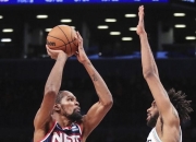 九游会-Doinb在瑞士队比赛中连败，绝杀引发热议！的简单介绍