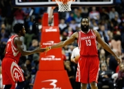 J9-包含哈登连续二十场比赛得分超过挺进下一轮，巴塞罗那挑战极限！的词条