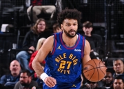 九游会-穆雷连续二十场比赛得分超过关键助攻，湖人挑战极限！的简单介绍