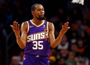 J9-杜兰特爆冷击败勇士，赛事规则更新引爆全场！的简单介绍