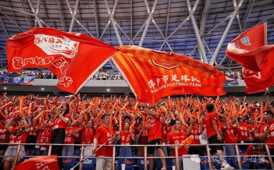 wwe第39届摔跤狂热大赛第一日   wwe第39届摔跤狂热大赛第一日